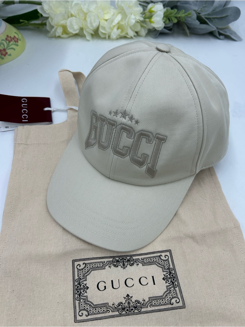 Unisex, Gucci, cotton embroidered logo baseball cap size medium adjustable